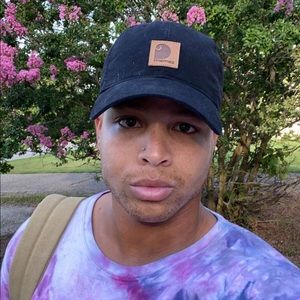 Meet your Posher, Dmarkus